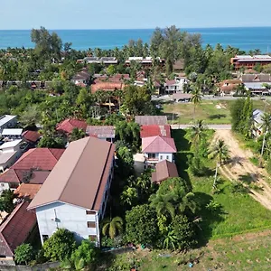 Pratum Semesteranläggning (resort)